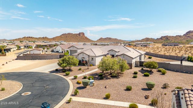 549 W Haxtun Street, San Tan Valley, AZ 85143