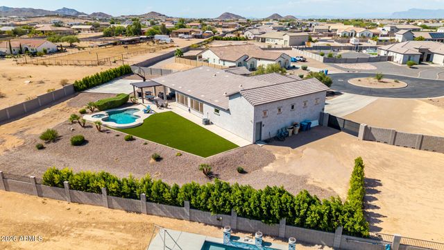 549 W Haxtun Street, San Tan Valley, AZ 85143