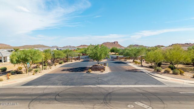 549 W Haxtun Street, San Tan Valley, AZ 85143