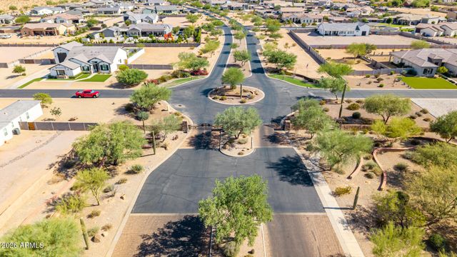 549 W Haxtun Street, San Tan Valley, AZ 85143