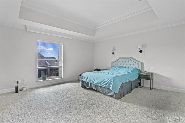 514 Coeur De Royale Drive 403, Creve Coeur, MO 63141