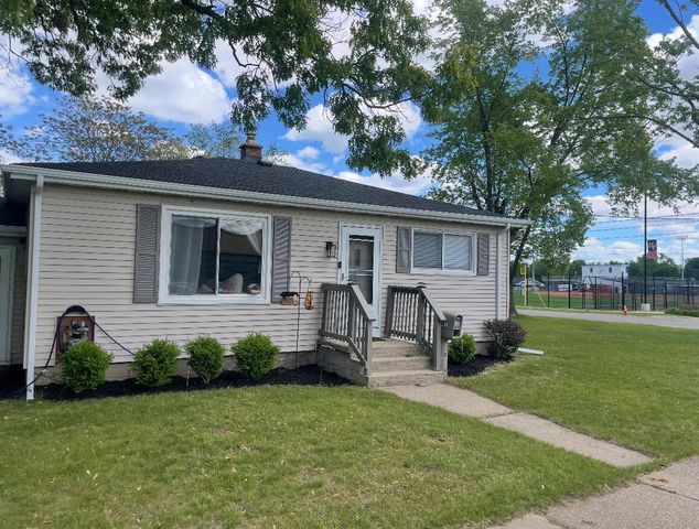 4630 Jefferson Avenue SE, Grand Rapids, MI 49548