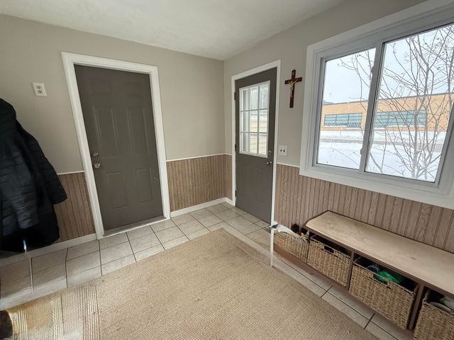 4630 Jefferson Avenue SE, Grand Rapids, MI 49548