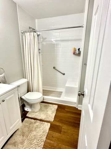 4630 Jefferson Avenue SE, Grand Rapids, MI 49548