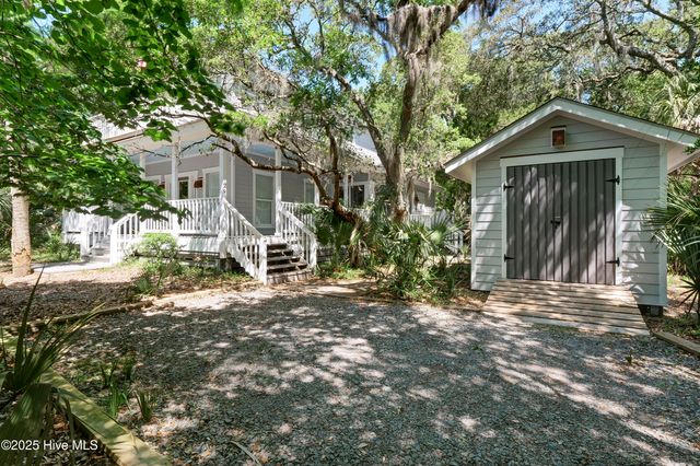 29 Fort Holmes Trail, Bald Head Island, NC 28461