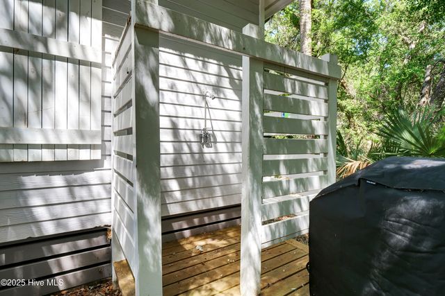 29 Fort Holmes Trail, Bald Head Island, NC 28461