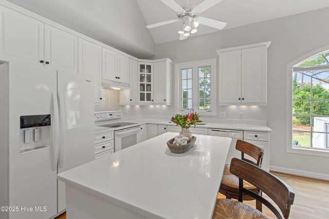 2911 Trailwood Drive, Southport, NC 28461