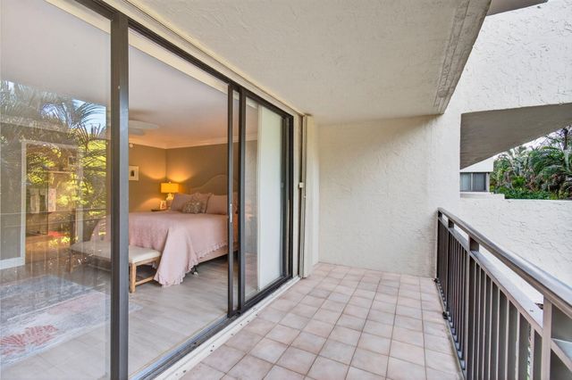 3908 S Ocean Boulevard 127, Highland Beach, FL 33487