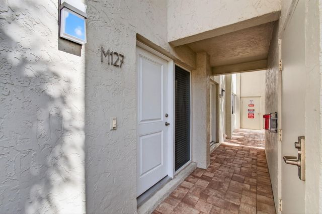 3908 S Ocean Boulevard 127, Highland Beach, FL 33487