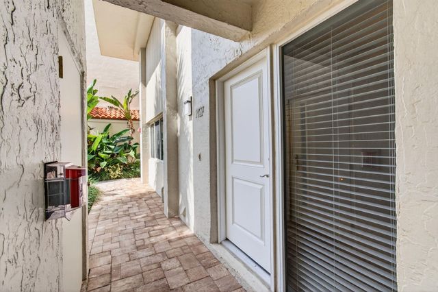 3908 S Ocean Boulevard 127, Highland Beach, FL 33487