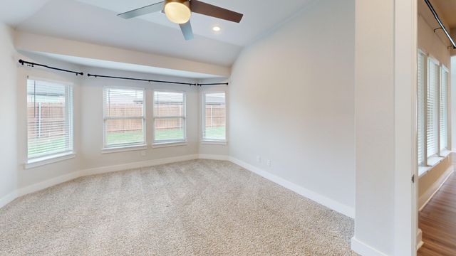 923 Hawthorn Lane, Mansfield, TX 76063