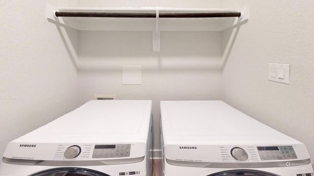 923 Hawthorn Lane, Mansfield, TX 76063