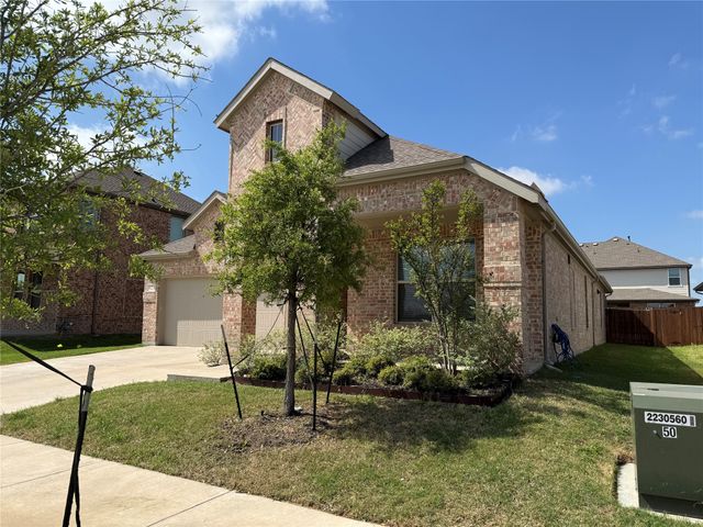 923 Hawthorn Lane, Mansfield, TX 76063