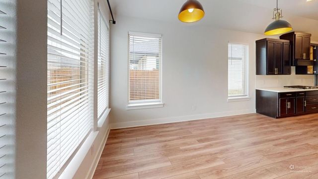 923 Hawthorn Lane, Mansfield, TX 76063