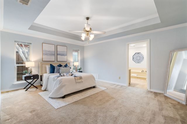 533 Hidden Brooke Drive, Desoto, TX 75115