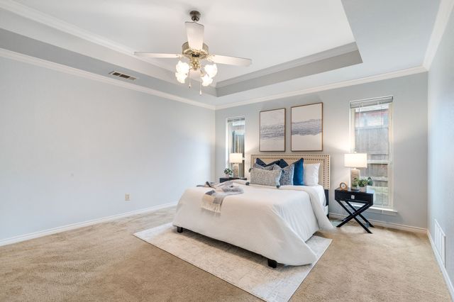 533 Hidden Brooke Drive, Desoto, TX 75115