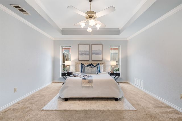 533 Hidden Brooke Drive, Desoto, TX 75115