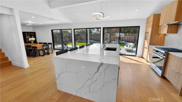 1741 Irvine, Newport Beach, CA 92660
