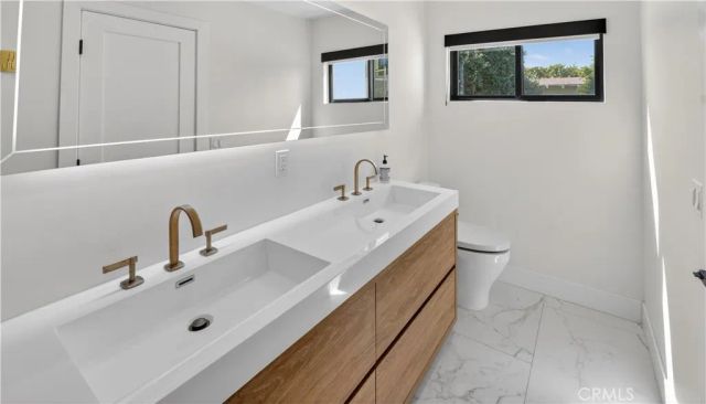 1741 Irvine, Newport Beach, CA 92660