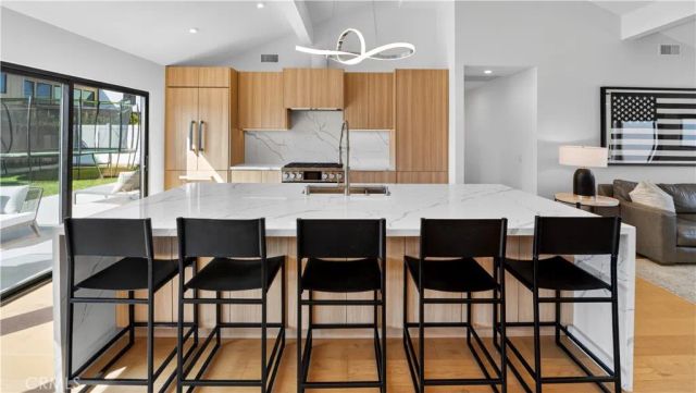 1741 Irvine, Newport Beach, CA 92660