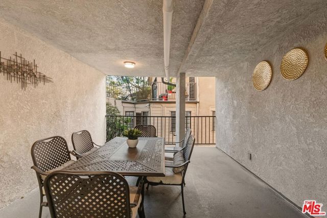 1393 N Avenue 57, Los Angeles, CA 90042