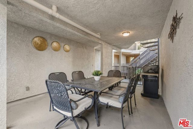 1393 N Avenue 57, Los Angeles, CA 90042