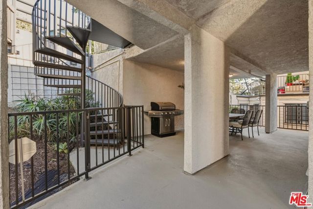 1393 N Avenue 57, Los Angeles, CA 90042