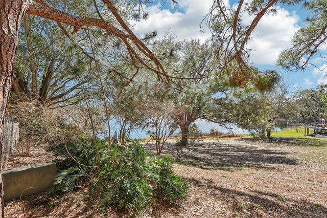 WESTMORELAND AVENUE, Eustis, FL 32726