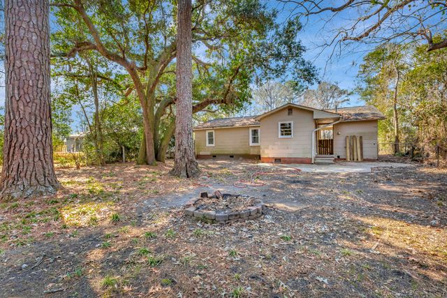 848 Savage Road, Charleston, SC 29414