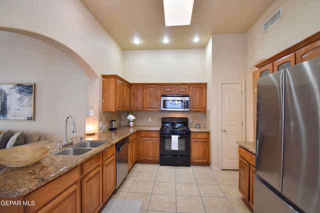 6337 FRANKLIN GATE Drive, El Paso, TX 79912