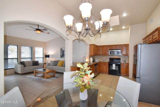 6337 FRANKLIN GATE Drive, El Paso, TX 79912