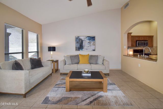 6337 FRANKLIN GATE Drive, El Paso, TX 79912