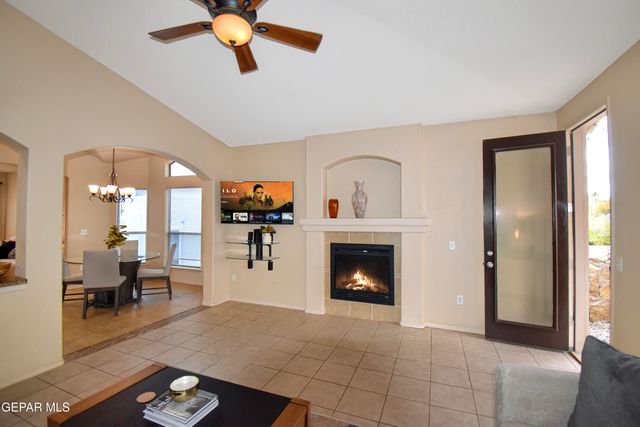 6337 FRANKLIN GATE Drive, El Paso, TX 79912