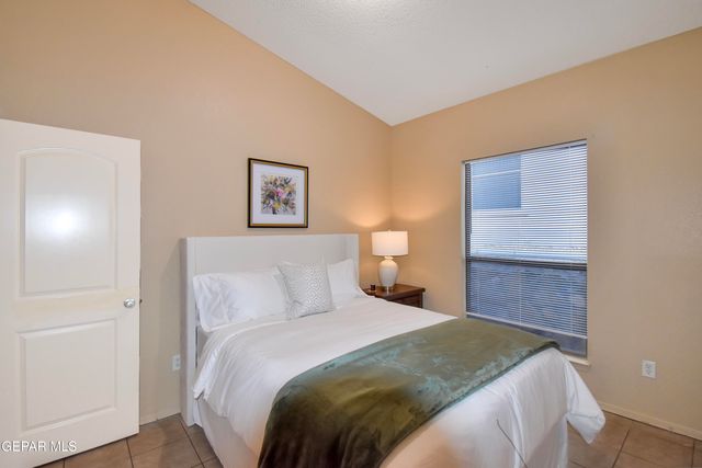 6337 FRANKLIN GATE Drive, El Paso, TX 79912