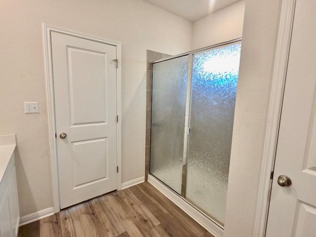 110 Grapefruit RD, Hutto, TX 78634