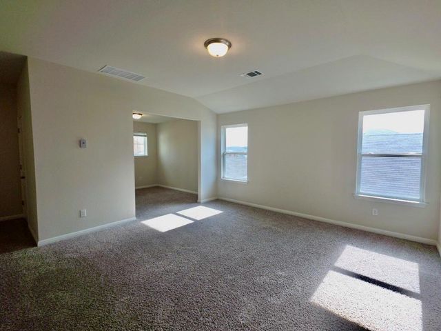 110 Grapefruit RD, Hutto, TX 78634