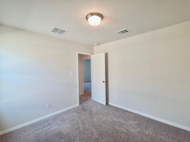 110 Grapefruit RD, Hutto, TX 78634