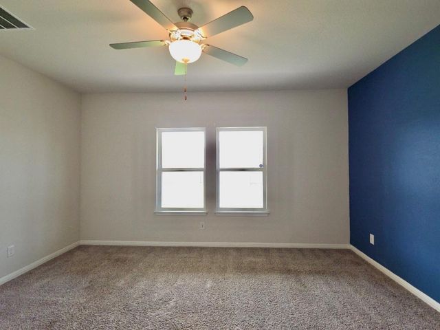 110 Grapefruit RD, Hutto, TX 78634