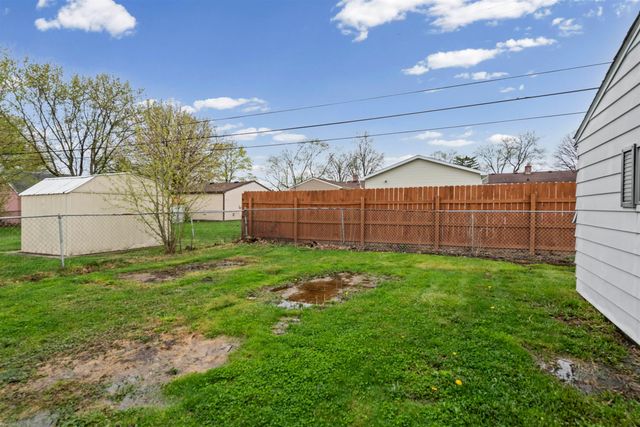 26637 Wenfield Street, Roseville, MI 48066