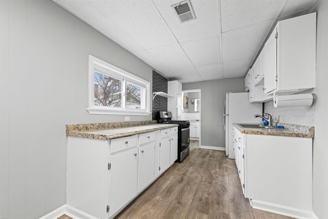 26637 Wenfield Street, Roseville, MI 48066