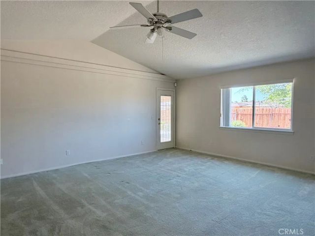 20158 Yucca Loma Road, Apple Valley, CA 92307
