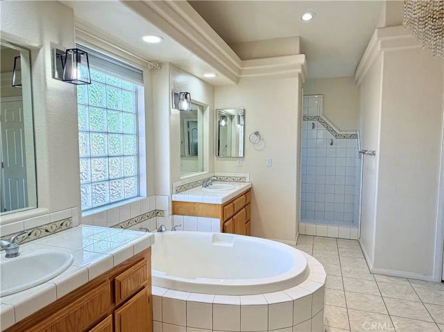 20158 Yucca Loma Road, Apple Valley, CA 92307