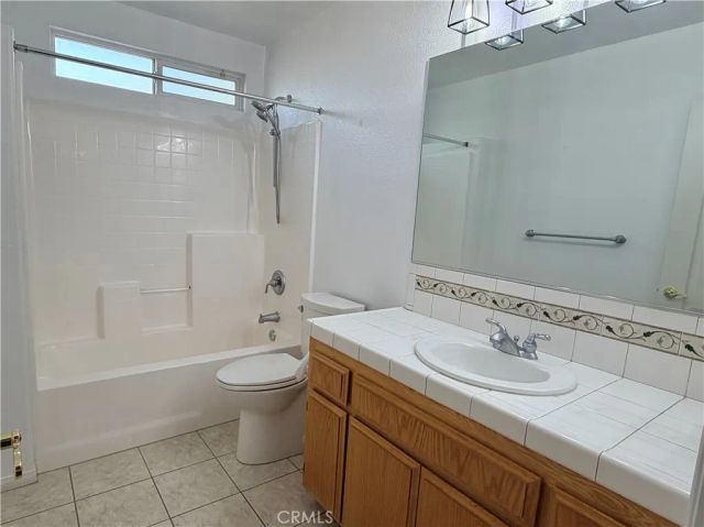20158 Yucca Loma Road, Apple Valley, CA 92307