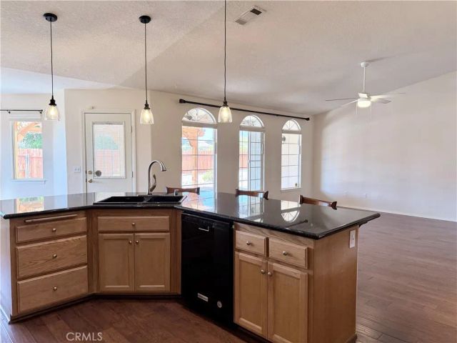 20158 Yucca Loma Road, Apple Valley, CA 92307