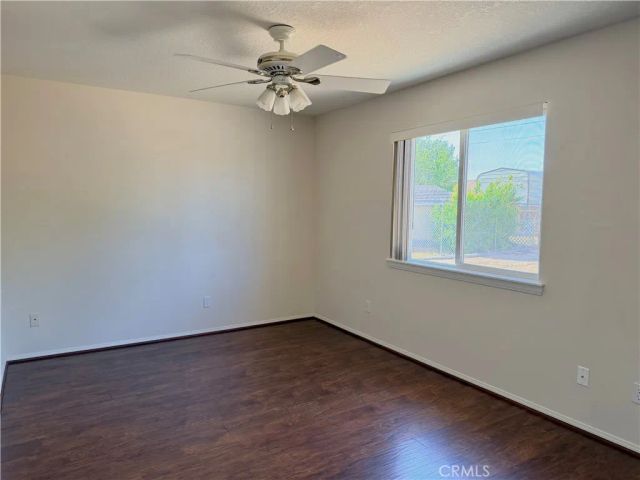 20158 Yucca Loma Road, Apple Valley, CA 92307