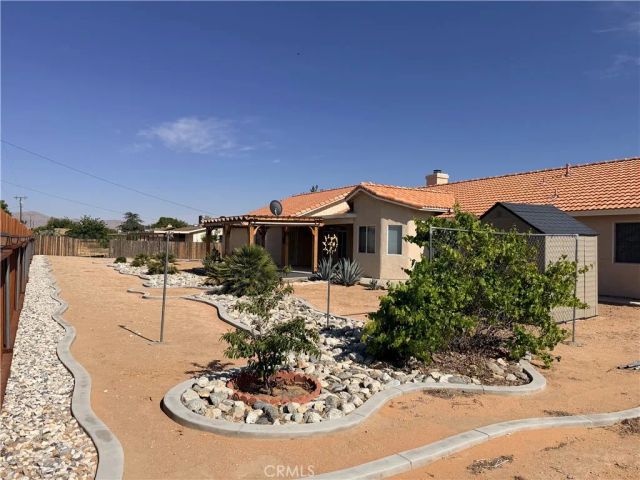 20158 Yucca Loma Road, Apple Valley, CA 92307