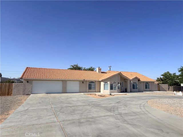 20158 Yucca Loma Road, Apple Valley, CA 92307
