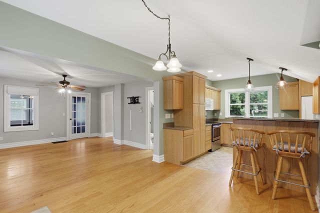 1020 S Marshall Avenue, Marshall, MI 49068