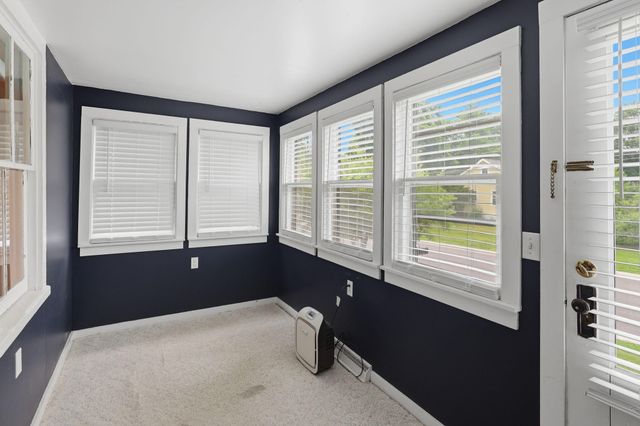 1020 S Marshall Avenue, Marshall, MI 49068