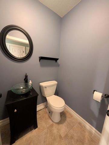 1020 S Marshall Avenue, Marshall, MI 49068